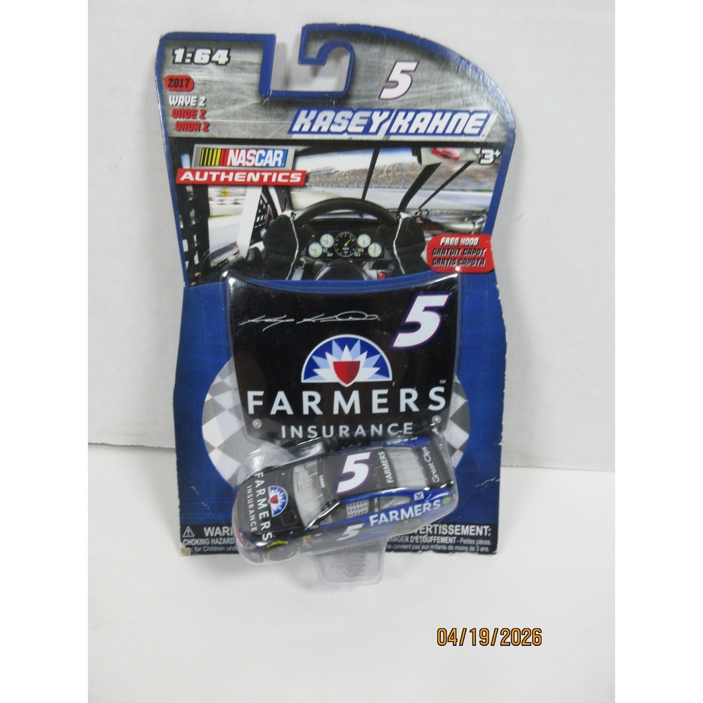 NASCAR Authentics 2017 Wave 2 Kasey Kahne 5 Farmers Insurance 1:64 Diecast Car